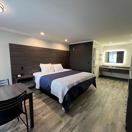 Cloud 9 Inn Lax Инглвуд Экстерьер фото