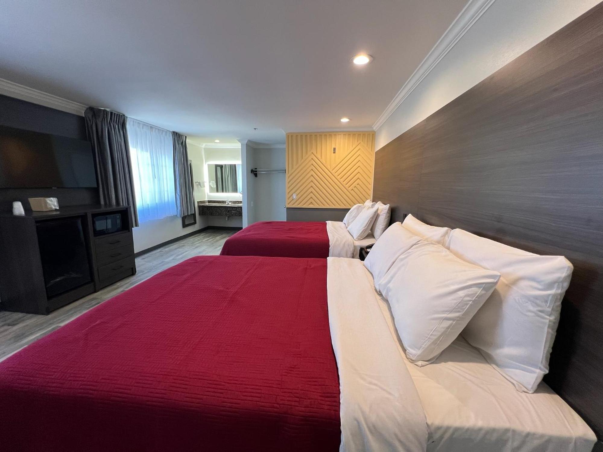Cloud 9 Inn Lax Инглвуд Экстерьер фото