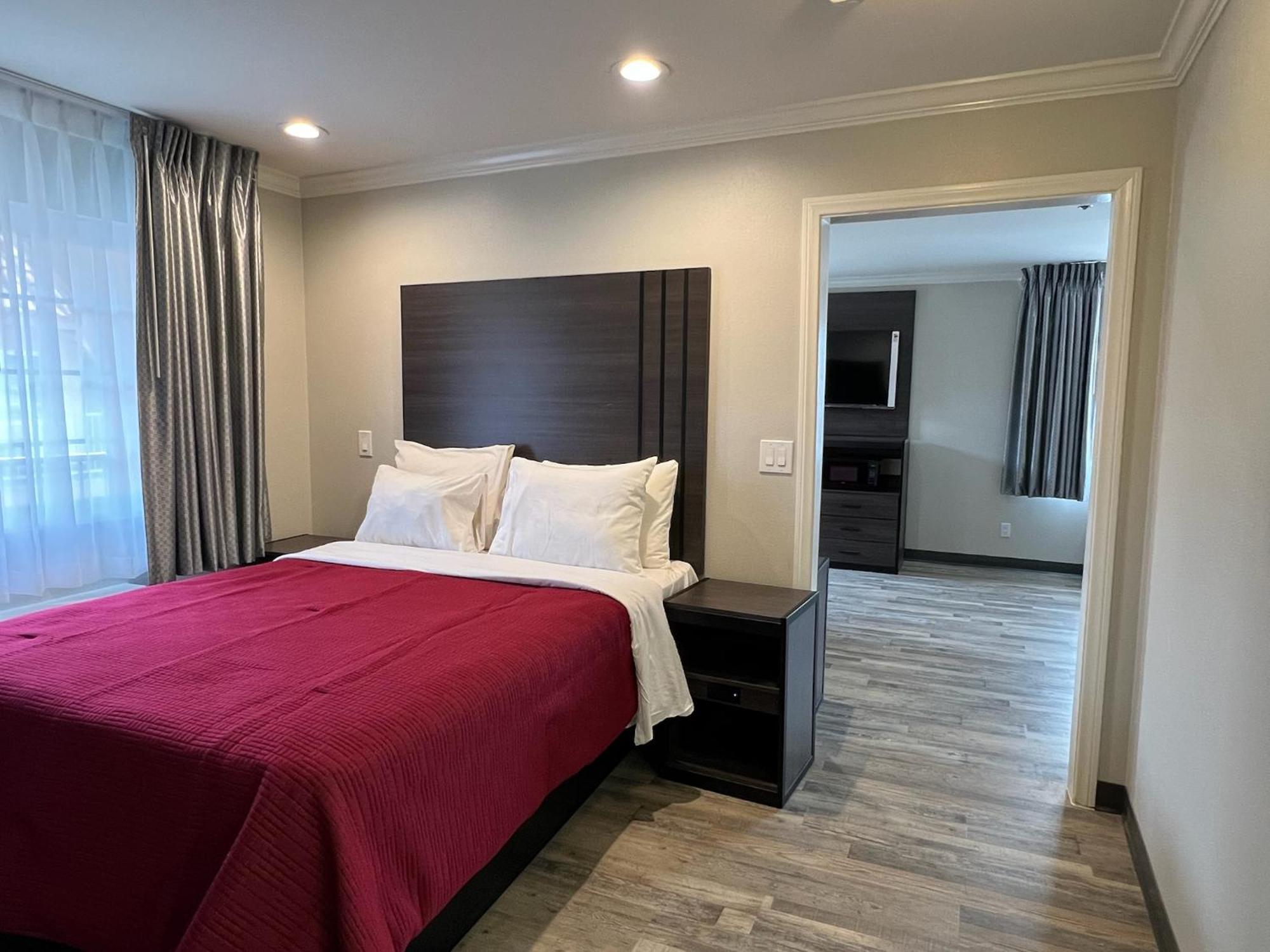 Cloud 9 Inn Lax Инглвуд Экстерьер фото